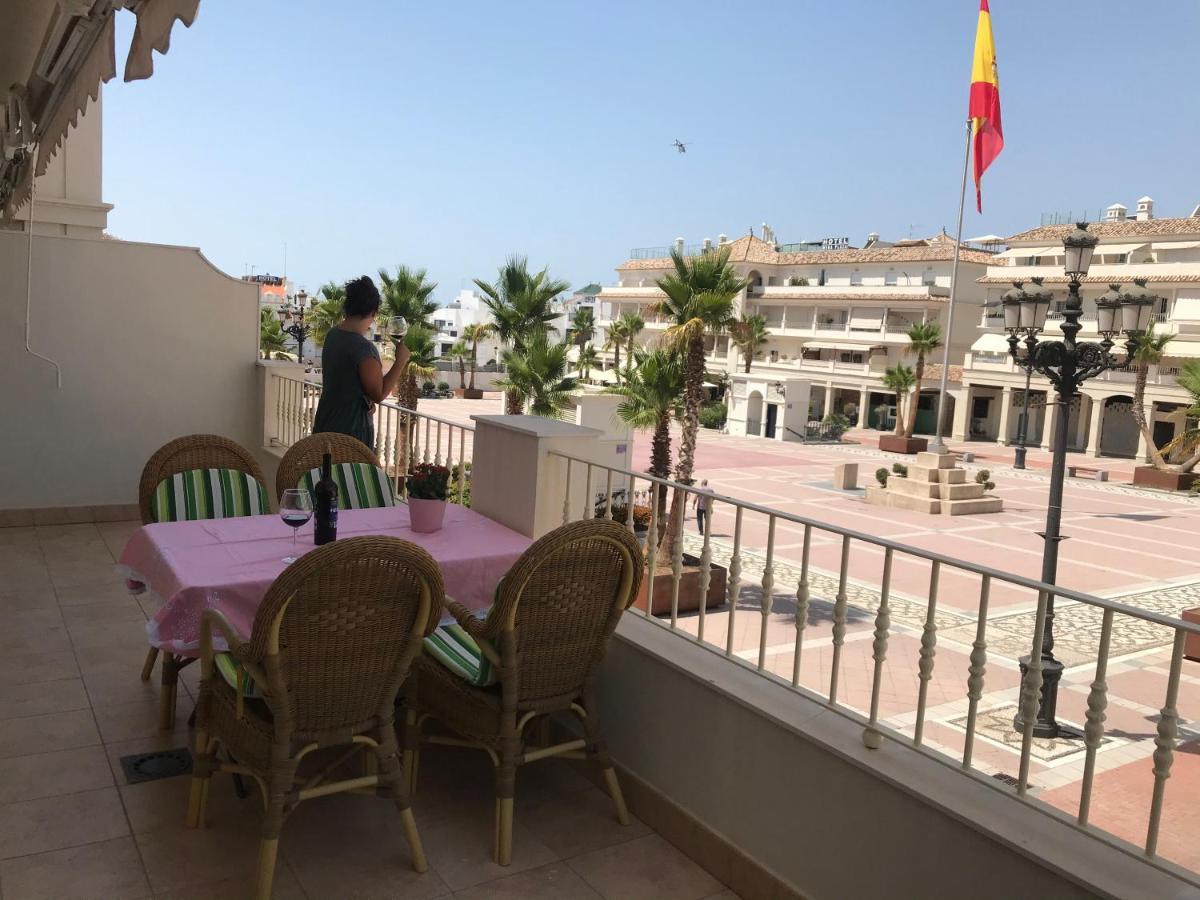 Apartamento Plaza Espana 네르하 외부 사진